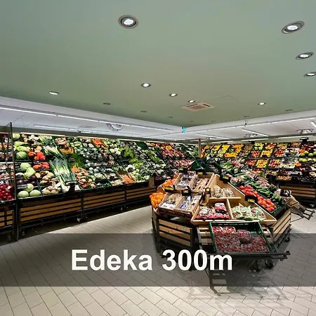 Meerfarbig - Haustierfrei -terrasse Mit Strandkorb Oder Balkon - Glasfaser - Parkplatz - Fahrradschuppen - Waschtrockner - E-ladesaeule- Ruhig Und Zentral - Nichtraucher Цингст